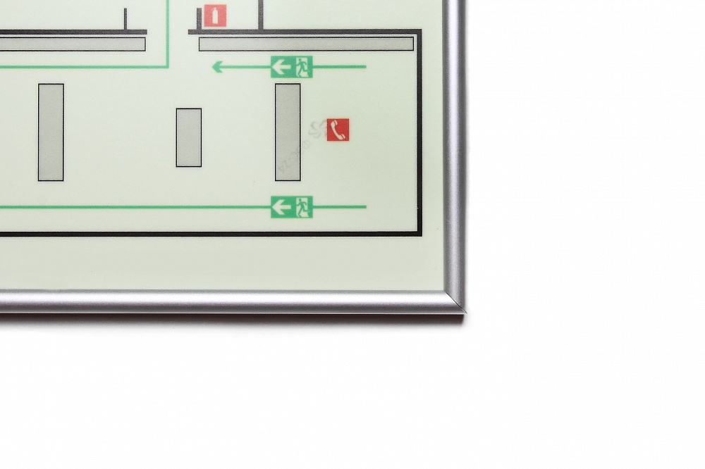 Алюминиевая рамка для планов эвакуации